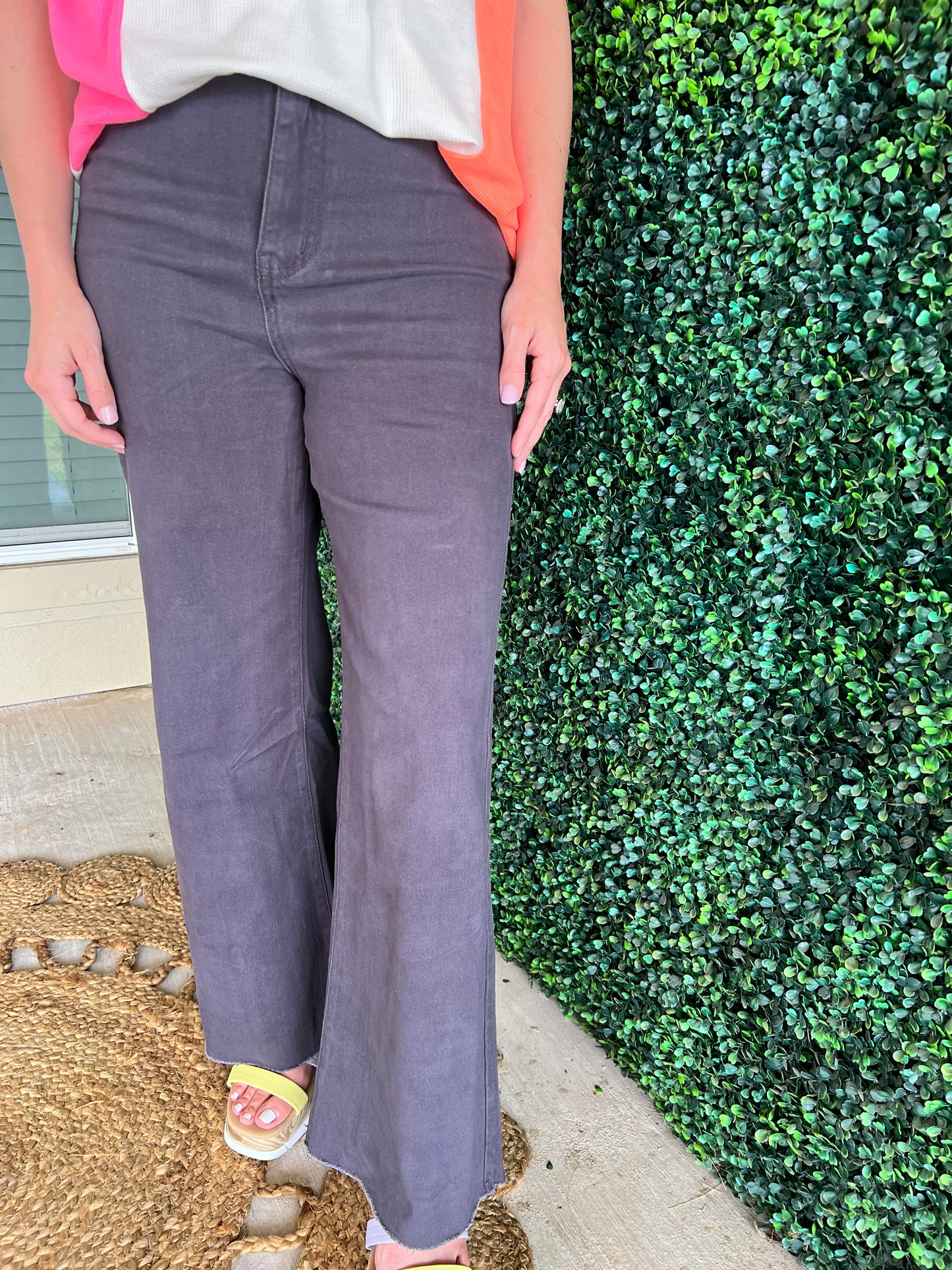 Groovy Cropped Flare Pants